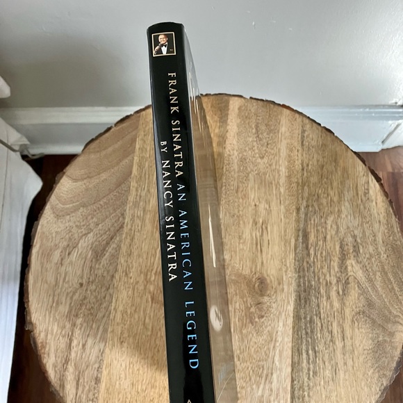 Frank Sinatra An American Legend By Nancy Sinatra Coffee Table Book - Picture 2 of 5